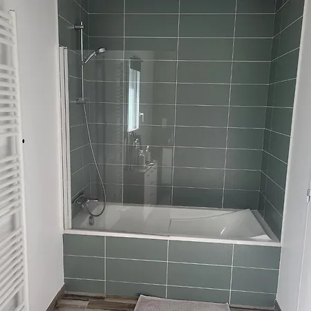 ベッド・アンド・ブレックファスト - Proche Circuit 24 Du Mans *